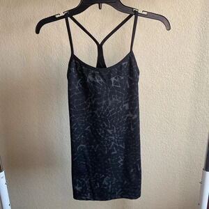Lululemon Womens Power Y Tank Top Size 6-‎ Black Geometric Pattern